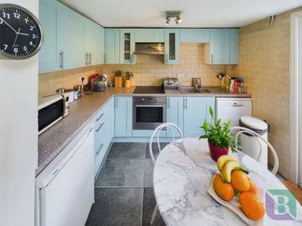 Chapel Street, Woburn Sands, Image 8