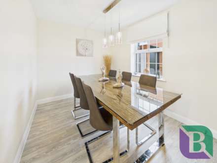 Read Loke, Eaton Leys, Image 9