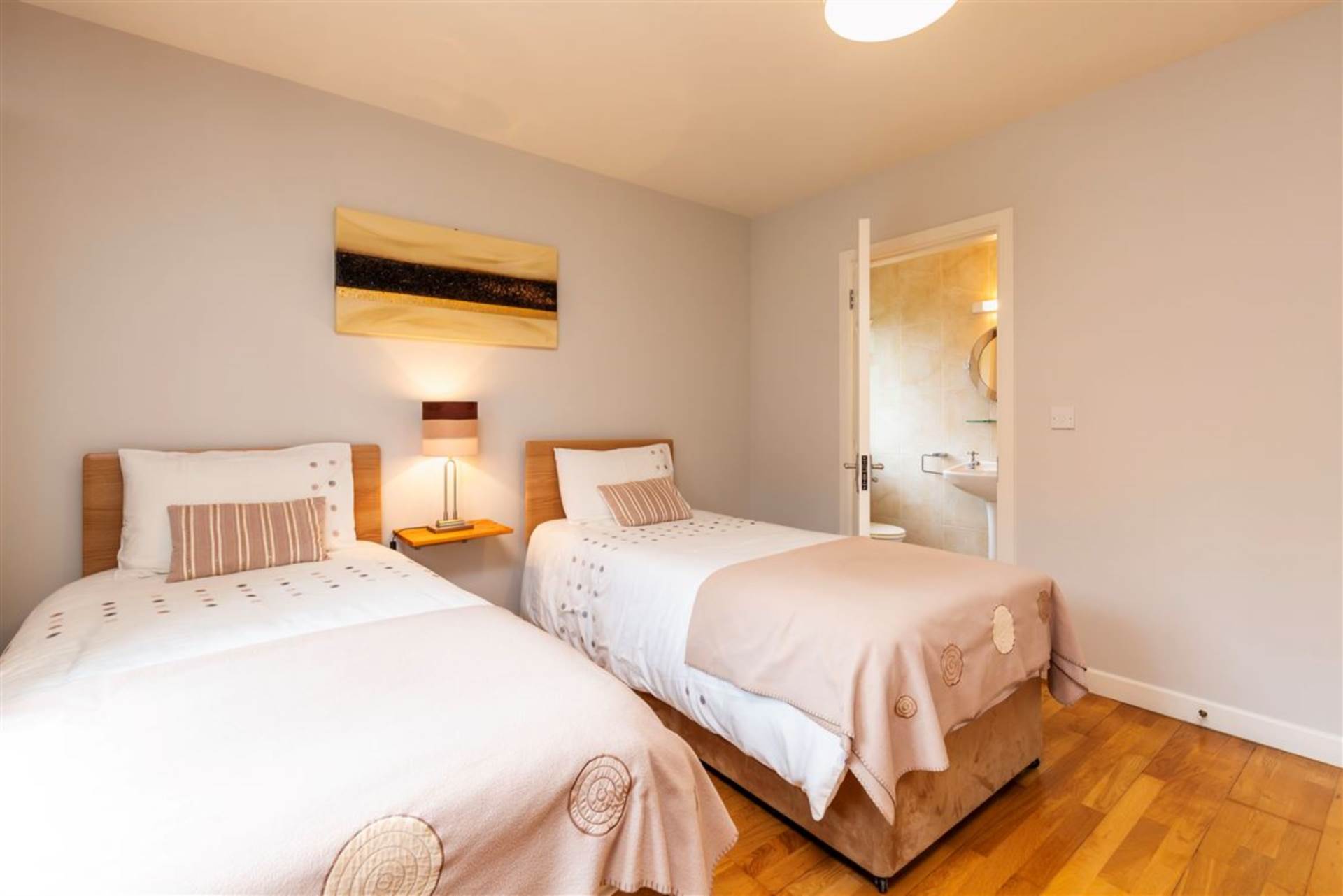 Cranny`s Lodge, Rosslare Harbour, Y35 DX93 Cranny`s Lodge, Rosslare Harbour, Y35 DX93