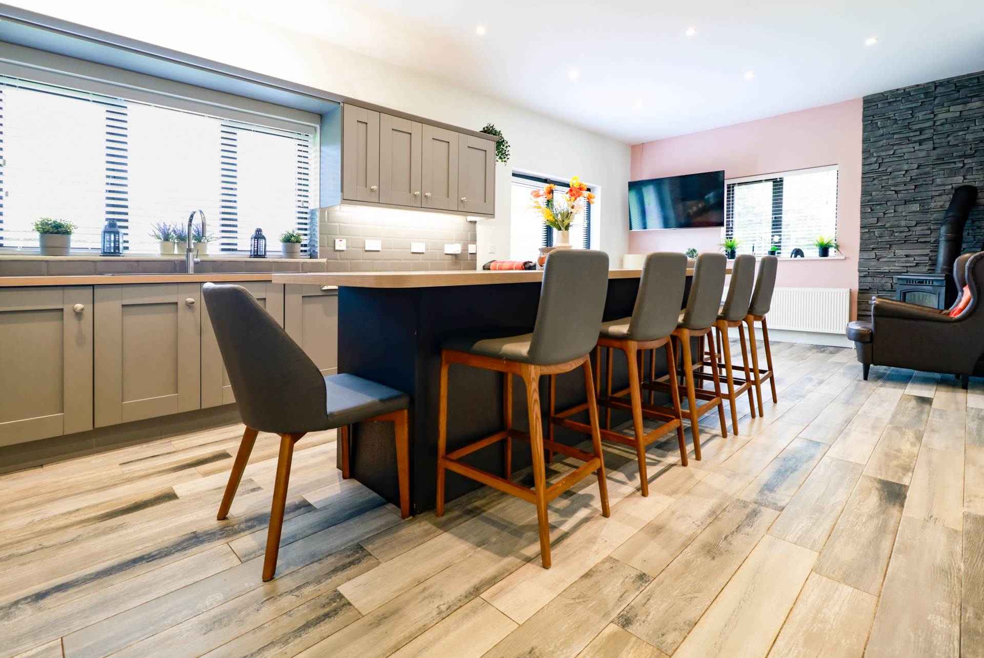 Ballyveal, Ballon Co. Carlow, R93 HX73