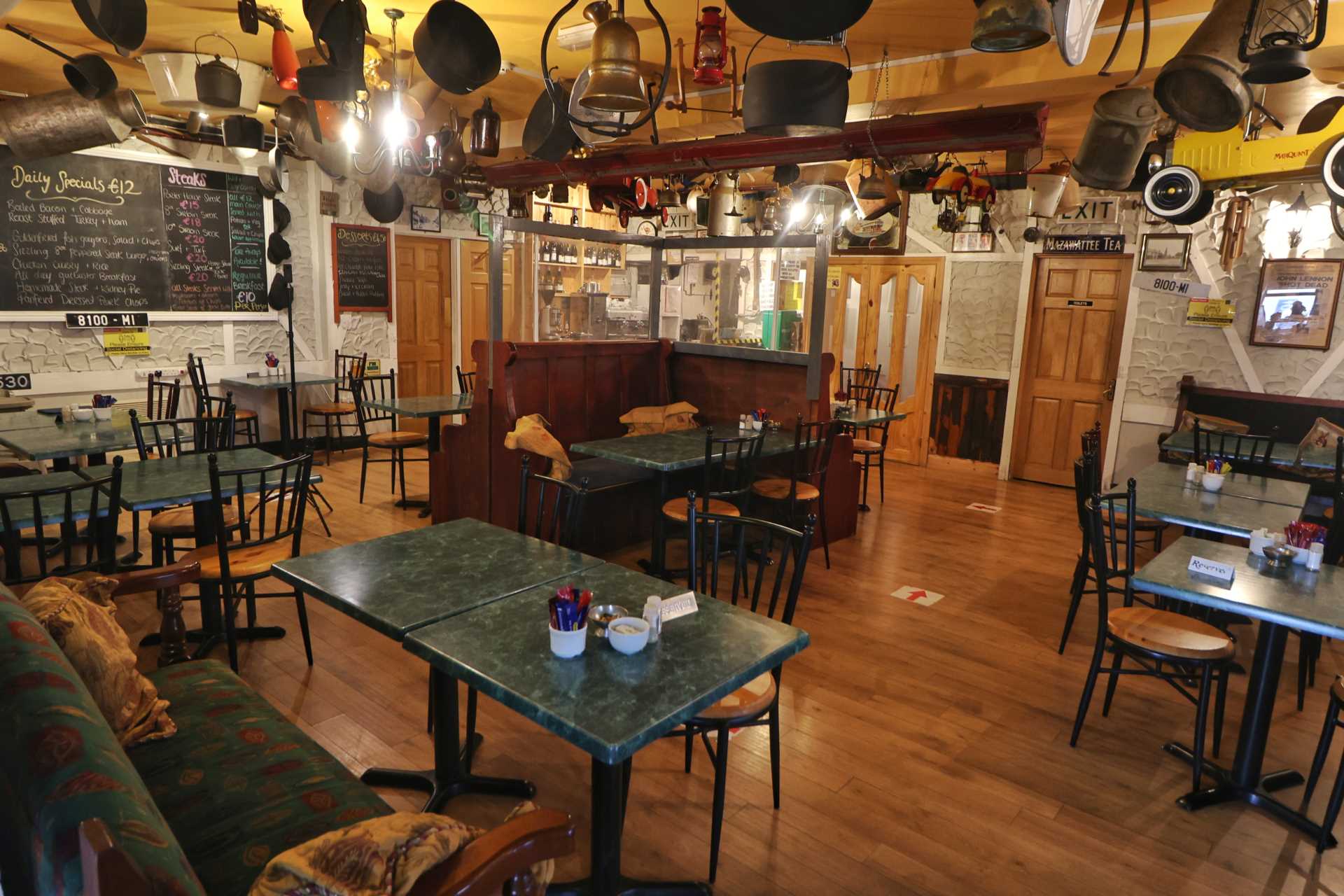 The Ballycarney Inn, Y21 VX03