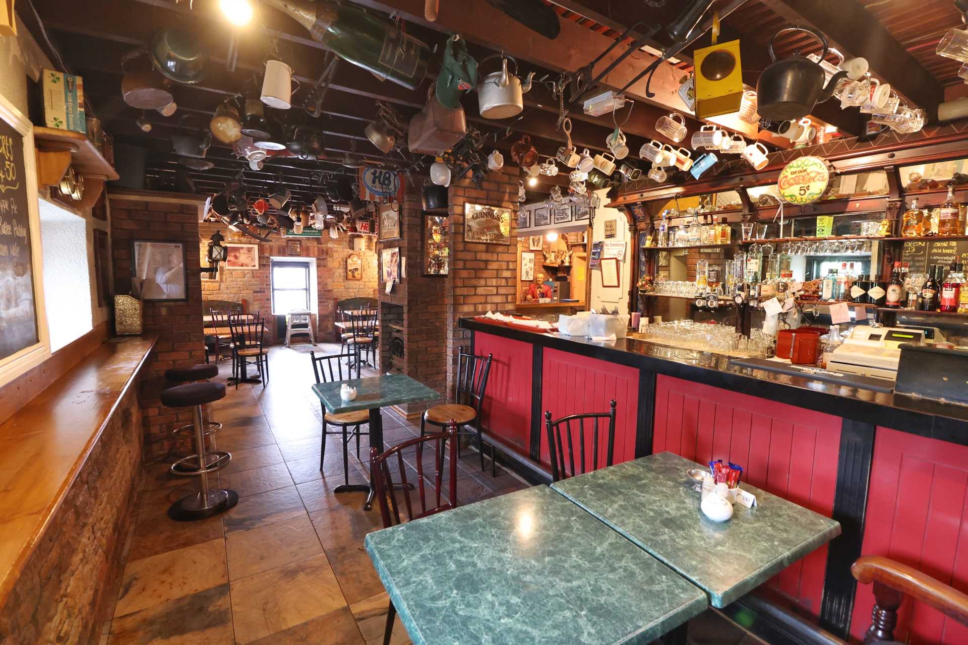 The Ballycarney Inn, Y21 VX03