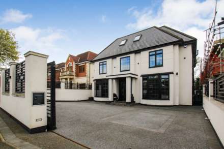 Detached, Tomswood Road, Chigwell