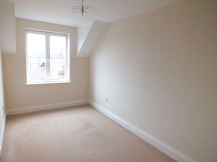 Caversham Place, Image 7