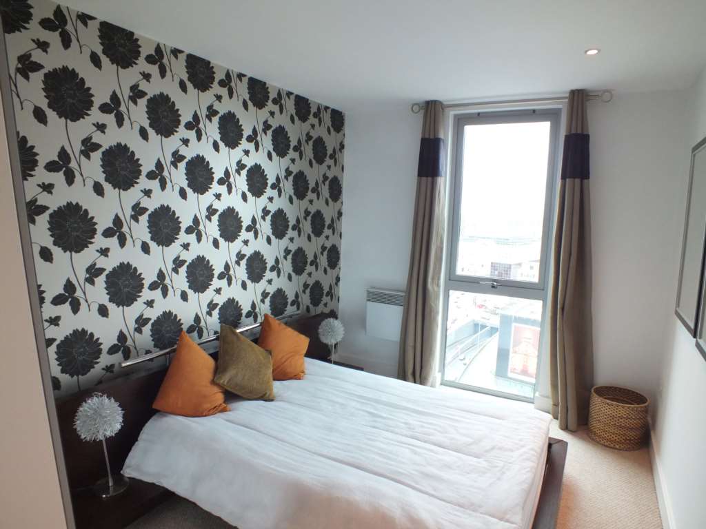 Navigation Street, City Centre, Image 11