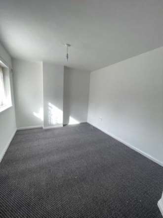 Ermington Crescent, Hodge Hill, Image 6