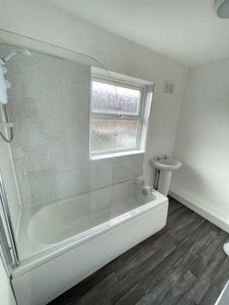 Ermington Crescent, Hodge Hill, Image 9