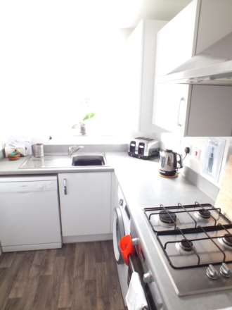 Taylor Way, Lichfield, Image 8