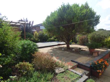 Roman Way, Coton Green, Image 18