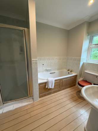 Thornhill Road, Streetly, Image 12