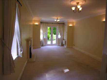 Thornhill Road, Streetly, Image 3