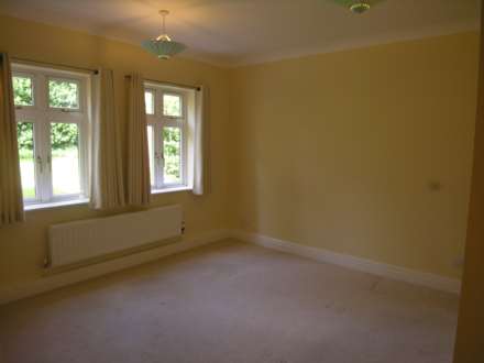Thornhill Road, Streetly, Image 5