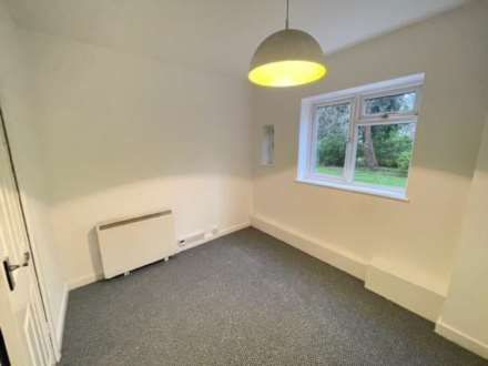 Glyne Court, Fawdry Close, Image 11