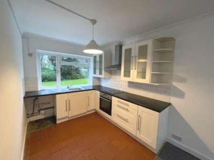 Glyne Court, Fawdry Close, Image 2