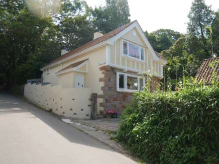 4 Bedroom Detached, La Vallee des Vaux area, Trinity/St.Helier borders