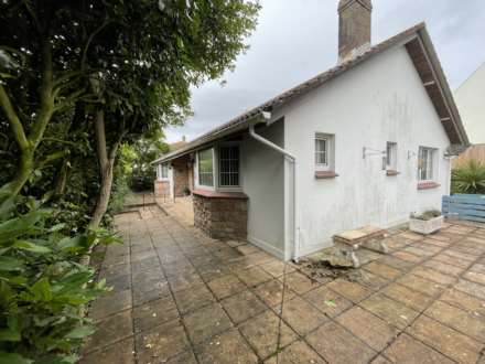 Mont a l'Abbe area, St Helier, Image 2