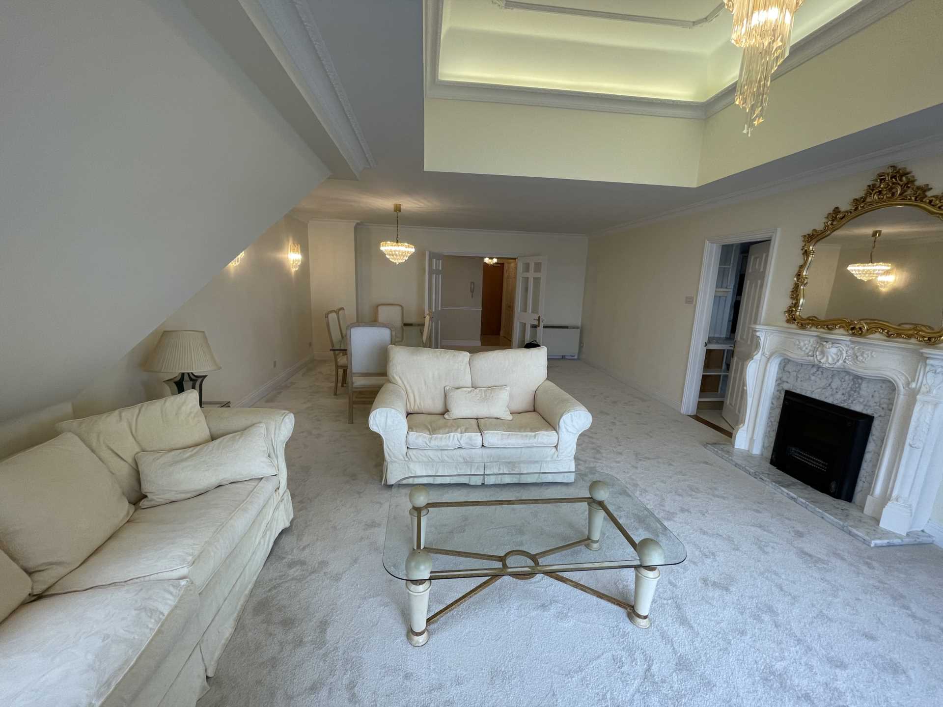 Penthouse sea front apartment - La Greve D'Azette, Image 3