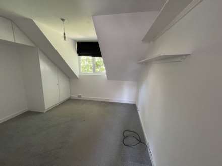 Close Trinity Parish Church, Image 15