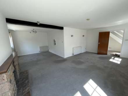 Close Trinity Parish Church, Image 5