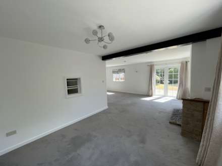 Close Trinity Parish Church, Image 8