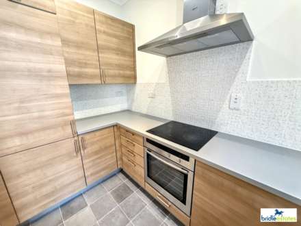 GROSVENOR STREET, Image 10