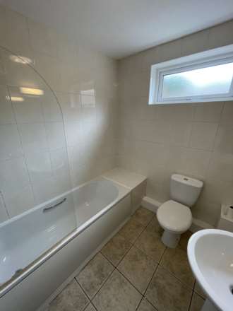 Millbrook, St Lawrence, Image 16