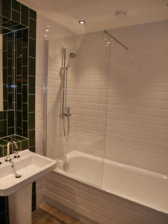 Westmount W2, Image 19