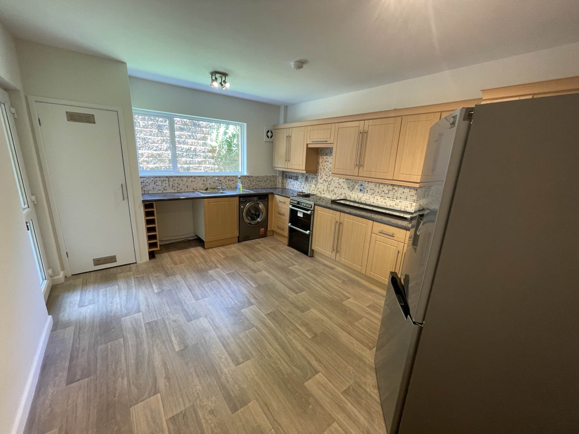 St Johns Road, St Helier, Image 8
