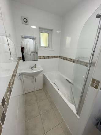 St Johns Road, St Helier, Image 19