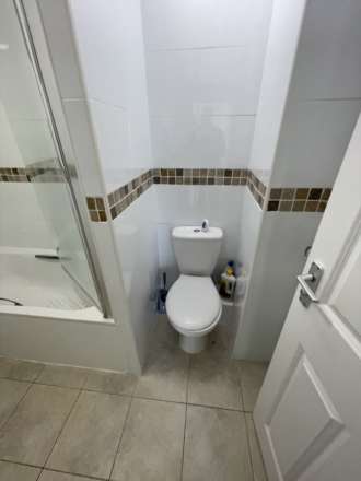 St Johns Road, St Helier, Image 21