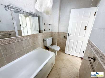 St Johns Road, St Helier, Image 16