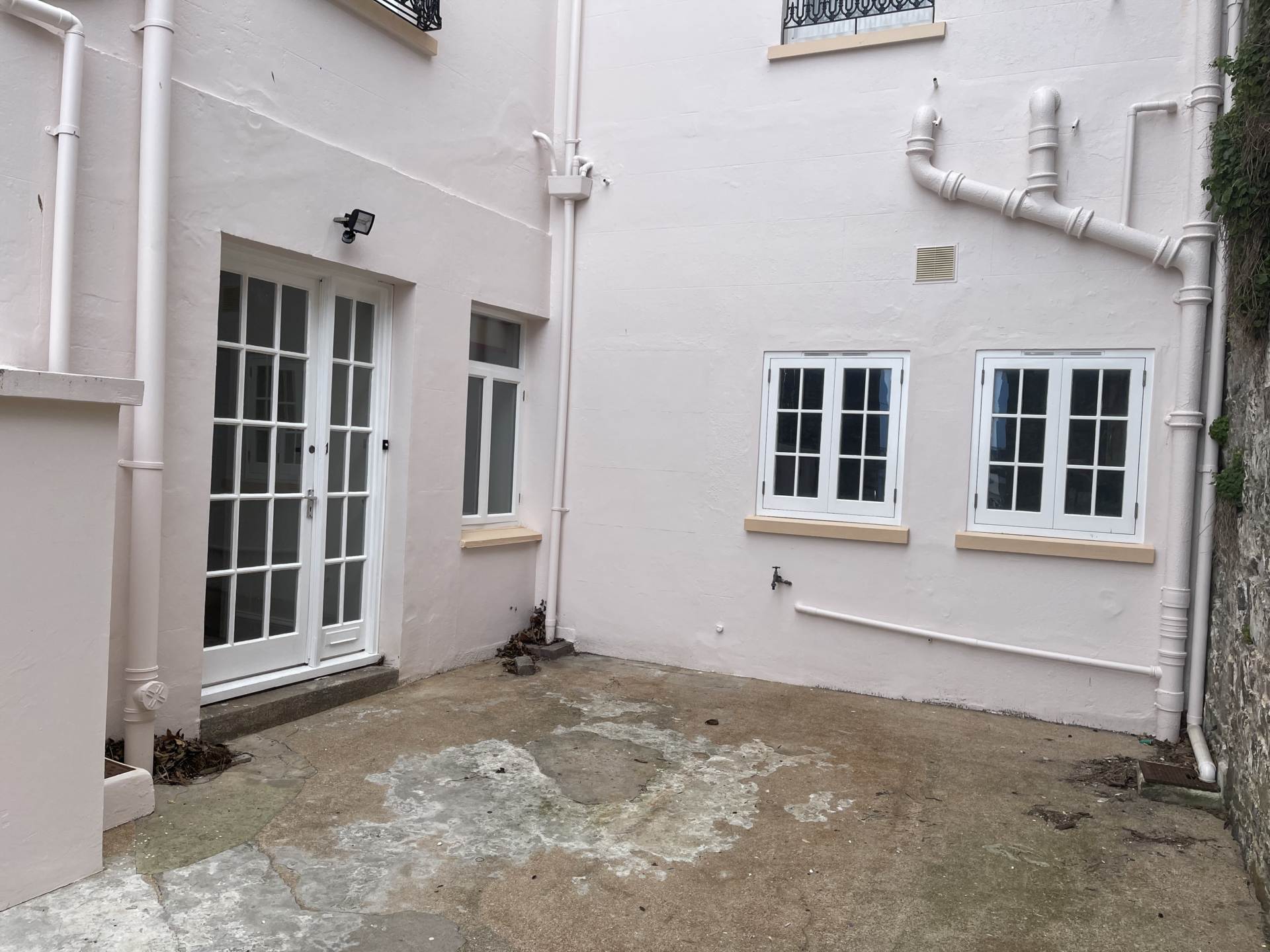 St Johns Road, St Helier, Image 3