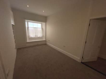 St Johns Road, St Helier, Image 14