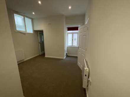 St Johns Road, St Helier, Image 8