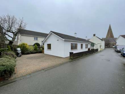 3 Bedroom Bungalow, La Rue Du Temple, St John