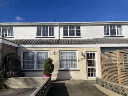 Property For Rent La Rue De La Vignette, St Martin