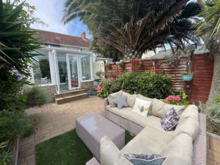 3 Bedroom Terrace, Green Road, St Clement