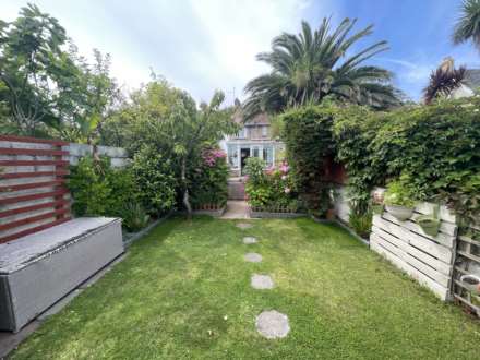 Green Road, St Clement, Image 39