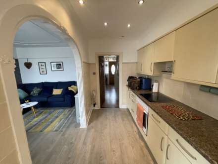 Green Road, St Clement, Image 9
