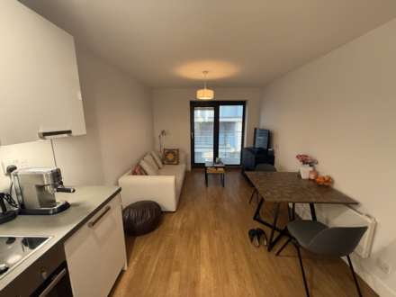 Castle Quay, Millais House, La Rue De L'Etau, Image 6