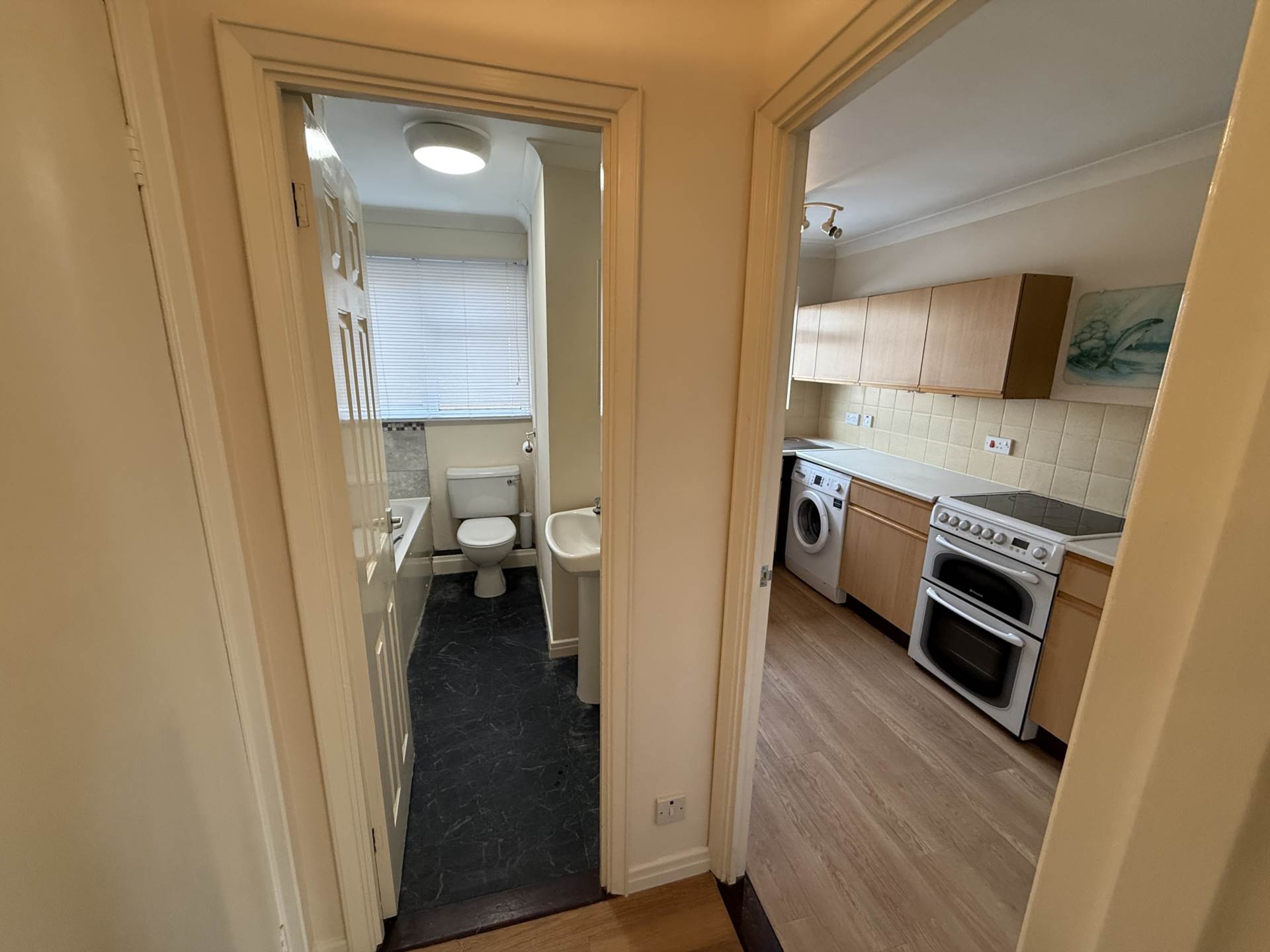 80 Marett Court, St Helier, Image 10