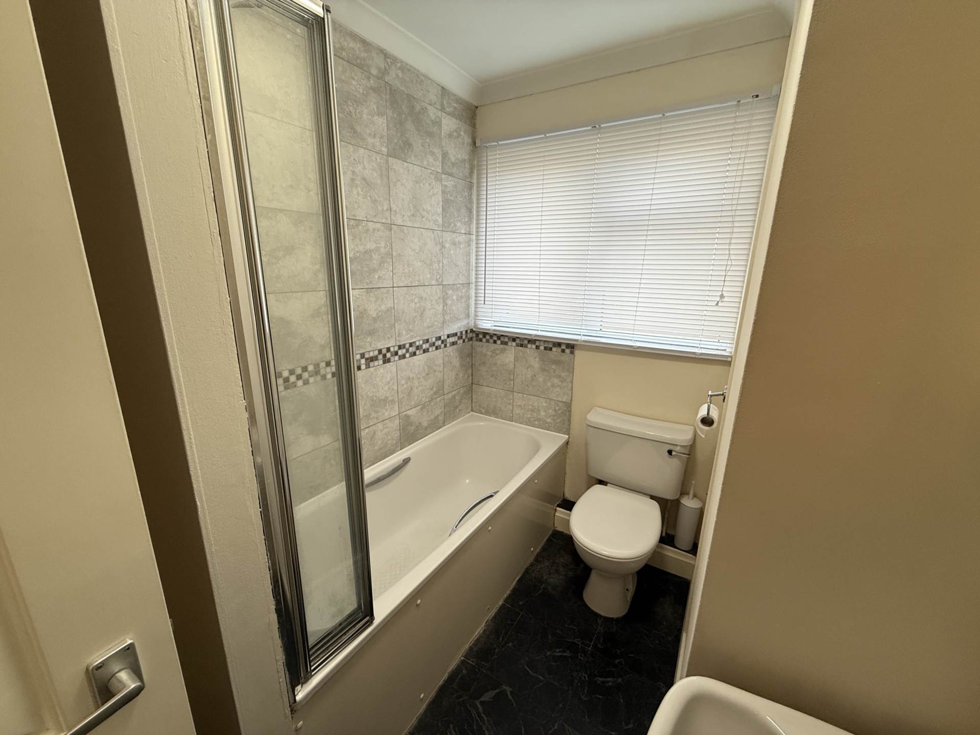 80 Marett Court, St Helier, Image 11