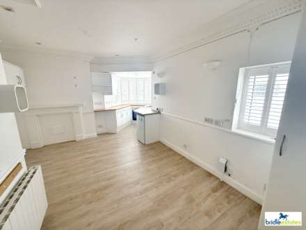 Wellington Road, St Saviour, Image 9