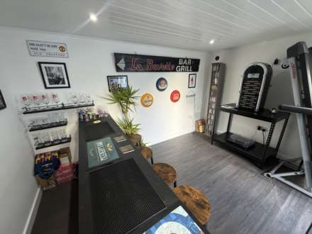 Bagatelle Road, St Saviour, Image 43