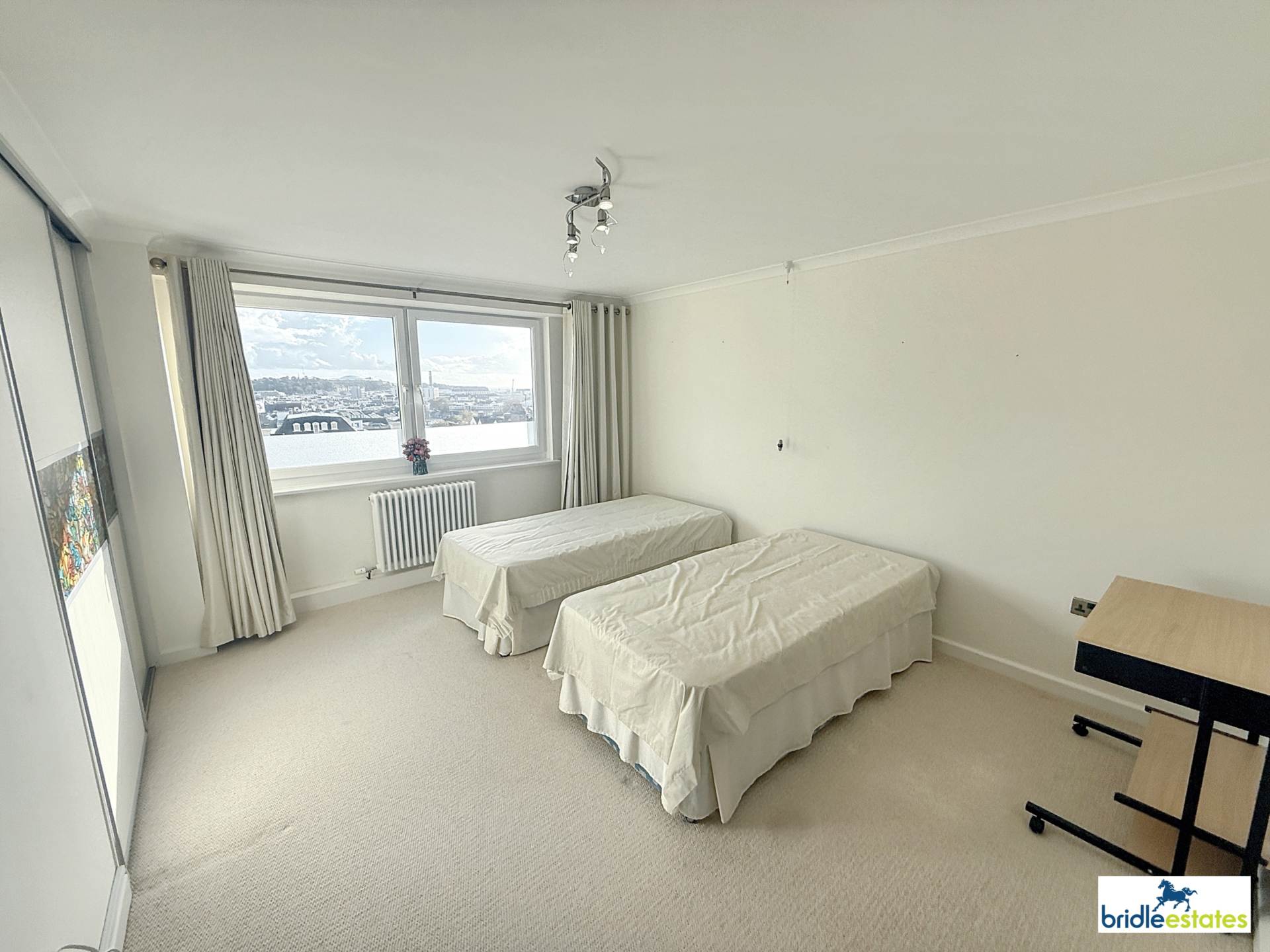 Lower Kings Cliff, St Helier, Image 21