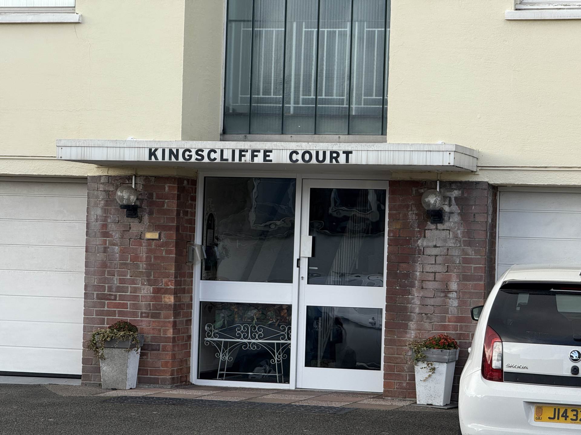 Lower Kings Cliff, St Helier, Image 32