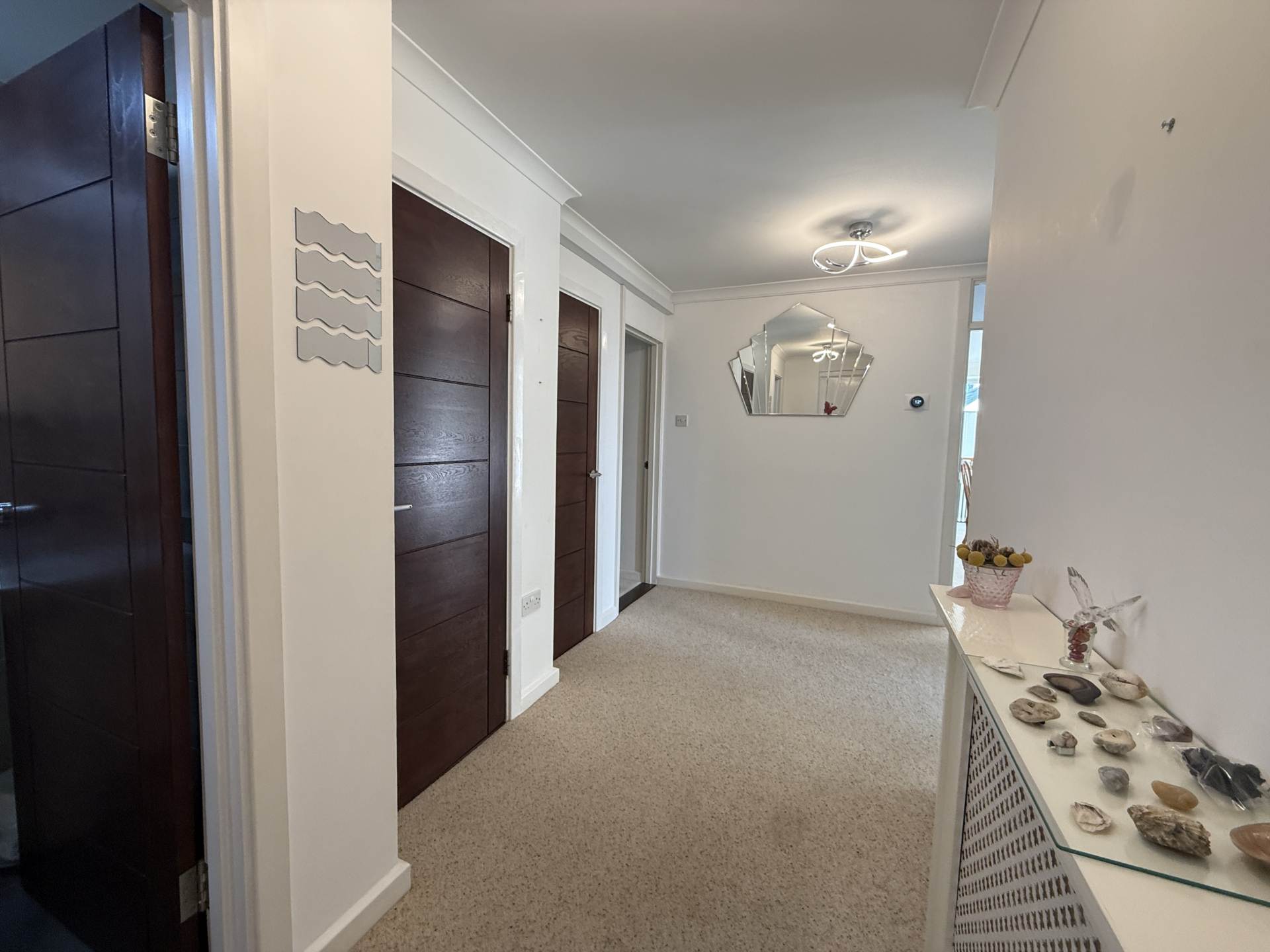 Lower Kings Cliff, St Helier, Image 4