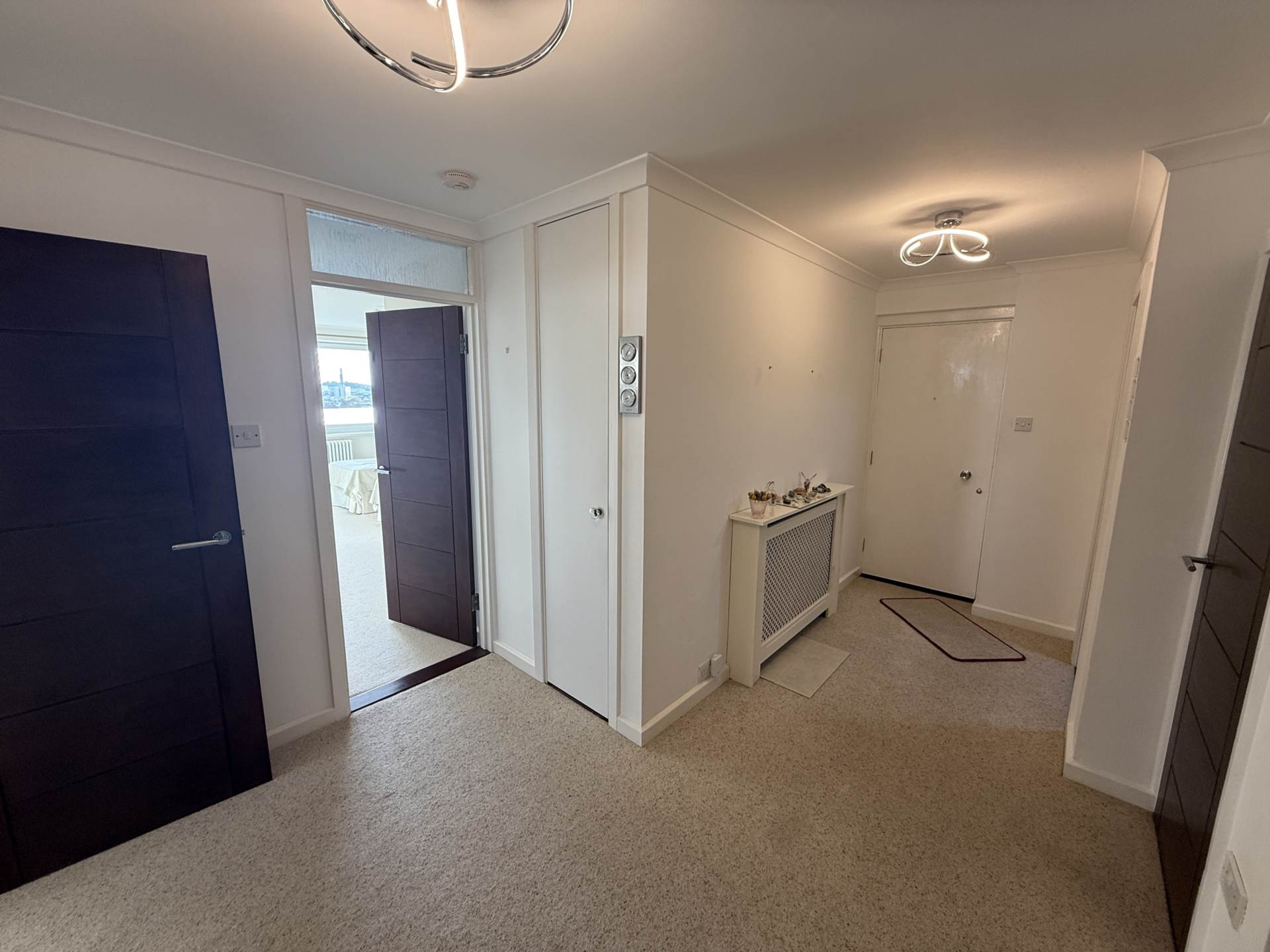 Lower Kings Cliff, St Helier, Image 5