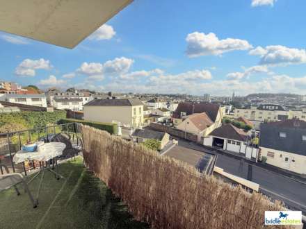 Lower Kings Cliff, St Helier, Image 24