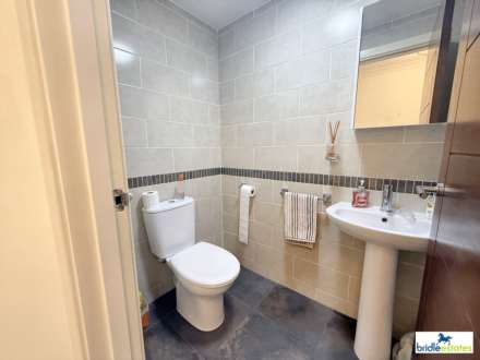 Lower Kings Cliff, St Helier, Image 6